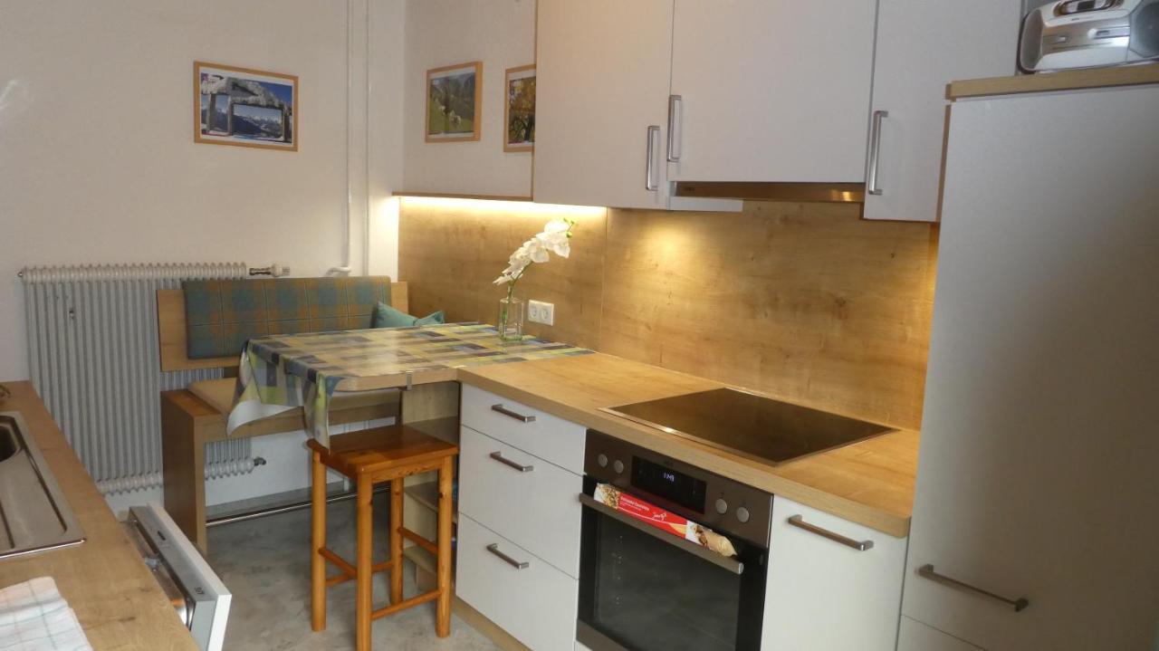 Appartements Pfausler Oetz Bagian luar foto